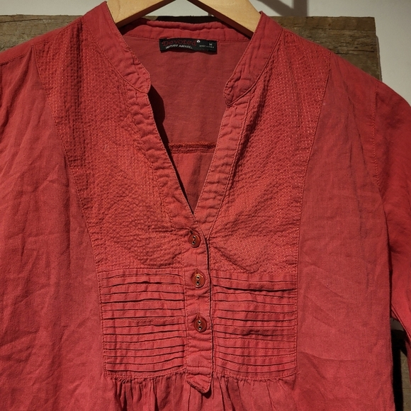 Devotef Luxury Apparel For Women's Red Button-Up Top - Picture 3 of 4